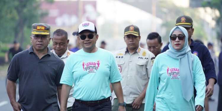 Pj. Wali Kota Bekasi Turut Serta Deklarasi Jaga Kondusifitas Pilkada Sekaligus Senam Bersama Dengan Bawaslu