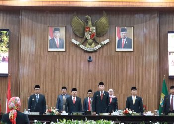 Pj. Wali Kota Bekasi Hadiri Rapat Paripurna Soal Perubahan APBD Di Rangkai Dengan Mendengar Arahan Presiden RI Via Virtual