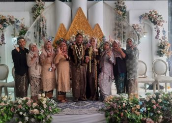 Walimatul arus itu judul pimpinan