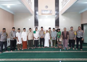 Jumat Keliling Kapolres Tasik Kota, Silaturahmi Kamtibmas di Masjid Asysyi’aru Panyingkiran