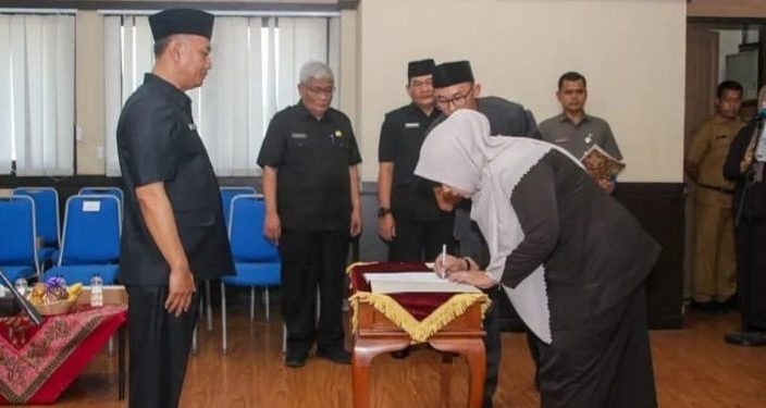 Kantongi Izin, Pj Sekda Kota Tasikmalaya Lantik 40 Pejabat Eselon III Dan IV