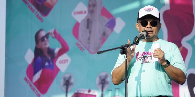 Pj. Wali Kota Bekasi Turut Serta Deklarasi Jaga Kondusifitas Pilkada Sekaligus Senam Bersama Dengan Bawaslu