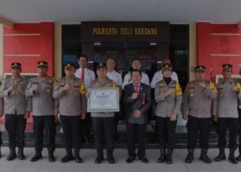 Polresta Deli Serdang Terima Penghargaan Award dari Lemkapi