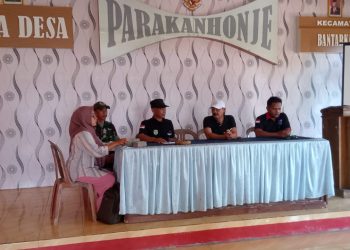 PEMBAGIAN BLT DD 2024 PERIODE II DESA PARAKANHONJE KECAMATAN BATARKALONG KABUPATEN TASIKMALAYA BERJALAN LANCAR