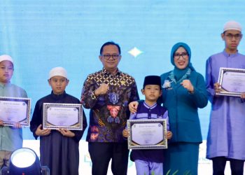 HKG Ke-52, Yolla Kusuma Gani Berikan Berbagai Penghargaan