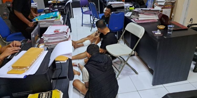 Kapolres Kota tasik Malaya Membekuk 3 pembobol ATM