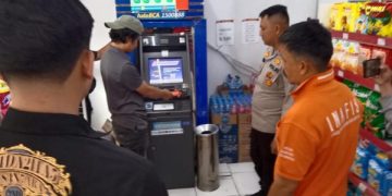 Polres Kota Tasik Olah TKP Kasus Ganjal ATM Di Mangkubumi, Temukan Barang Bukti Berupa Tusuk Gigi