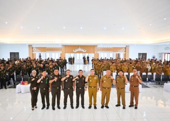 Bupati Dendi Ramadhona Hadiri Peringatan Hari Anti Korupsi Sedunia Bersama Kepala Desa dan BPD se-Kabupaten Pesawaran