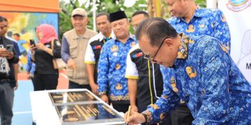 Pemkot Bekasi Bersama Bank BJB Fasilitasi Pembangunan Sarana Olahraga untuk Warga Masyarakat