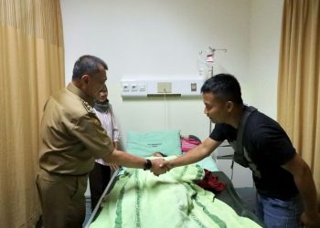 Tingkatkan Pelayanan Kesehatan, Bobihoe Sapa Jajaran Hingga Pengunjung RSUD CAM