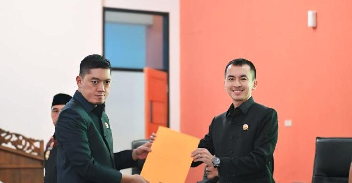 DPRD Pesawaran Bahas Sejumlah Program Prioritas dalam Rapat Paripurna Penyampaian Nota Pengantar 4 Ranperda