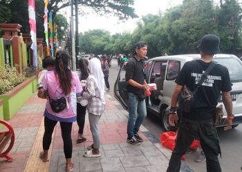 PWI Bekasi Raya, Pokja Pemkot Bekasi, dan PWI Peduli Bekasi Raya Bagikan Takjil Gratis dan Gelar Buka Bersama