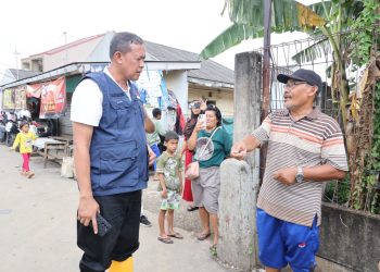 Turun Langsung Bantu Bersihkan Banjir, Warga Bekasi Jaya: Terimakasih Pak Wali