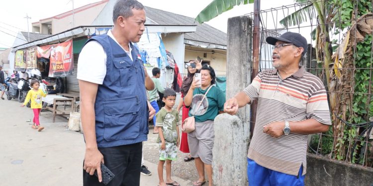 Turun Langsung Bantu Bersihkan Banjir, Warga Bekasi Jaya: Terimakasih Pak Wali