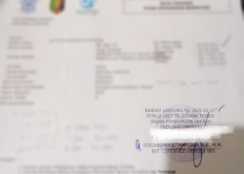 Bapenda Provinsi Lampung Datangi Rumah Warga, Penagihan Pajak atau Intimidasi?