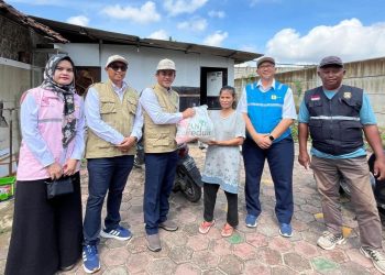 PLN UID Lampung Salurkan 1.133 Paket Sembako untuk Bantu Korban Banjir di Lima Kecamatan