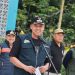Tri Adhianto Pastikan Semua Personel Turun Bantu Warga Pembersihan Pasca Banjir