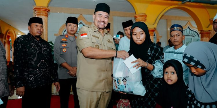 Bahagianya Ibu Sulpiati Disambangi Bupati Batu Bara