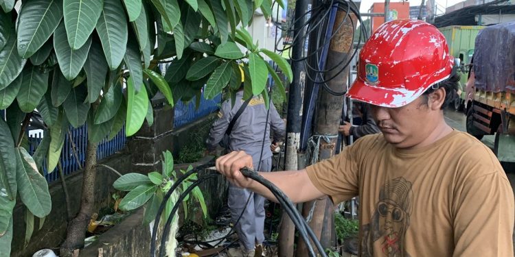 DBMSDA Kota Bekasi Bersama Apjatel Tindaklanjuti Kabel Semrawut di Bantargebang