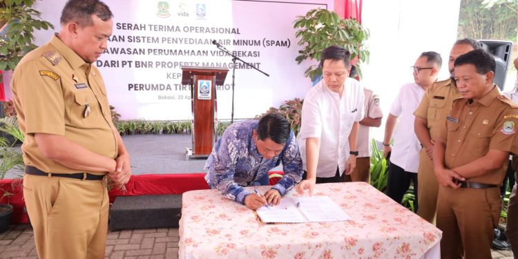 Wali Kota Bekasi Apresiasi Pengalihan Pengelolaan SPAM Vida Bantargebang ke Perumda Tirta Patriot.