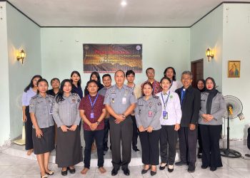 Paskah Penuh Kasih: Ibadah Khidmat dan Layanan Kesehatan Gratis di Lapas Narkotika Bandar Lampung