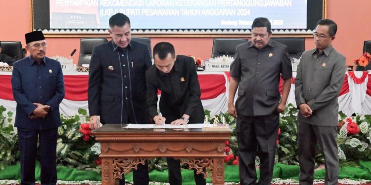 DPRD Pesawaran Sampaikan Rekomendasi LKPJ Bupati Tahun Anggaran 2024