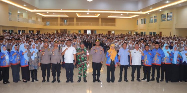 Pemkot Bandar Lampung Resmi Kukuhkan 1.116 Pelajar Sebagai Satgas Retina Angkatan 2