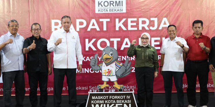 Wali Kota Bekasi Buka Rapat Kerja KORMI, Luncurkan Maskot dan Logo WIKEN.