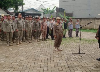 Camat Jatisampurna Tertibkan Bangunan Liar di Jalan Pertamina B Kelurahan Jatiraden