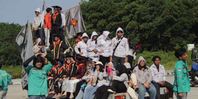 Guncang Kampus dengan Semangat HMTG “Mayapada” ITERA Rayakan Wisuda April 2025