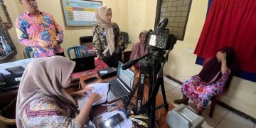 Pemkot Bandar Lampung Salurkan Dokumen Kependudukan untuk Korban Banjir