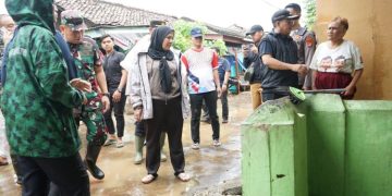 Wali Kota Bandar Lampung Tinjau Lokasi Terdampak Banjir di Kecamatan Panjang