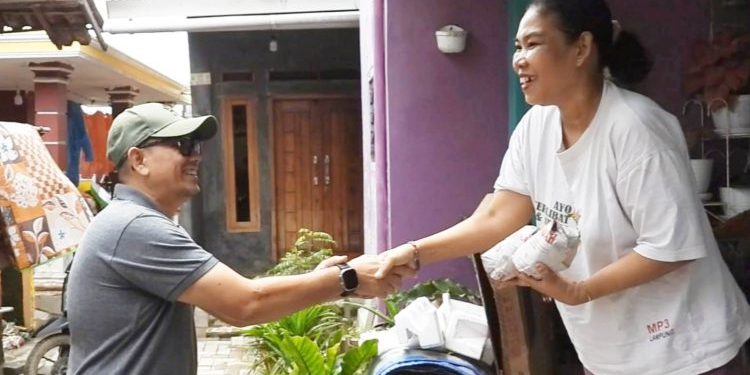 Bunda Eva Kirim Makanan dan Perintahkan Camat dan Pejabat Pemkot Bandar Lampung Turun Bantu Warga