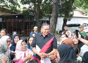 Semangat Kurban dan Prestasi: Wali Kota Bekasi Bagikan Sapi untuk Atlet dan Masyarakat
