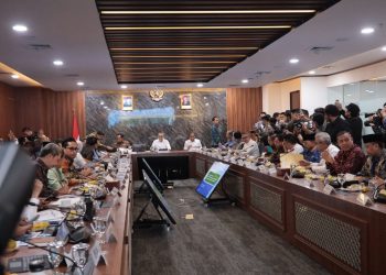 Rakor Bersama Menko Bidang Pangan Bahas PSEL, Wali Kota Bekasi Nyatakan Siap Terapkan Teknologi Pengolahan Sampah.