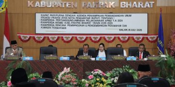 Fraksi DPRD Pakpak Bharat sampaikan pandangan umum pidato nota pengantar bupati