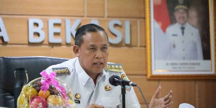 Wujudkan Kota Sehat, Wali Kota Bekasi Pimpin Langsung Verifikasi Swasti Saba 2025