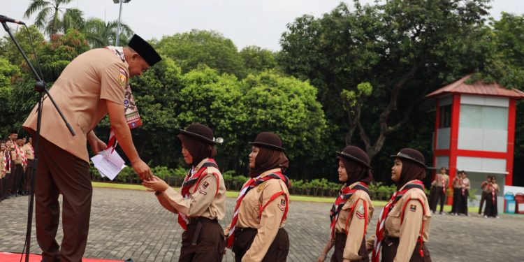 Hari Pramuka ke 64, Wali Kota Bekasi Ajak Generasi Muda Perkuat Karakter dan Kebangsaan