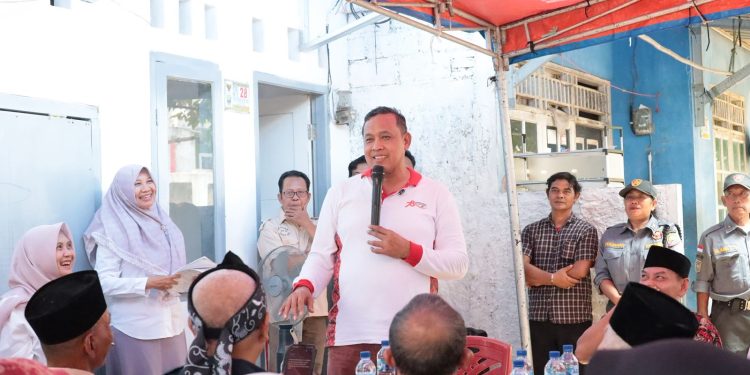 Percepat Peningkatan Kesejahteraan, Wali Kota Bekasi Resmikan Program Rutilahu di Jatimurni