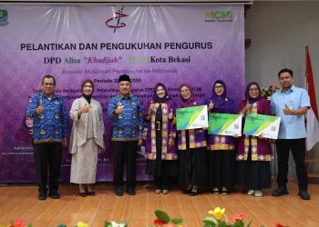 Wakil Wali Kota Hadiri Pelantikan Pengurus Alisa Khadijah ICMI Bekasi 2025-2030