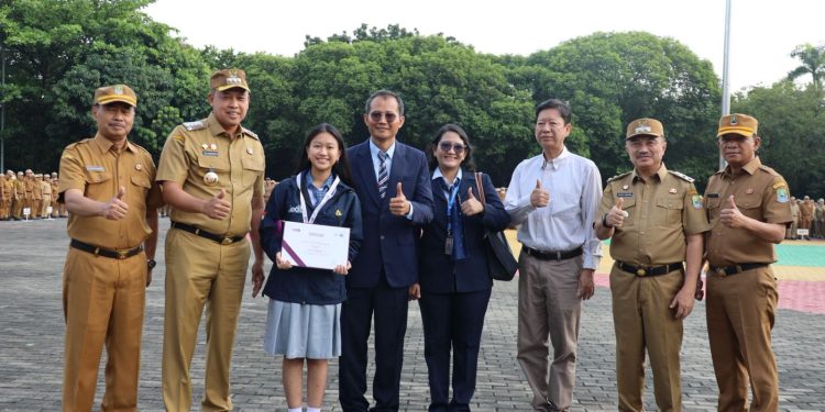 Wali Kota Bekasi Apresiasi Prestasi Siswa Berkelas Dunia dan Penghargaan Layanan Publik