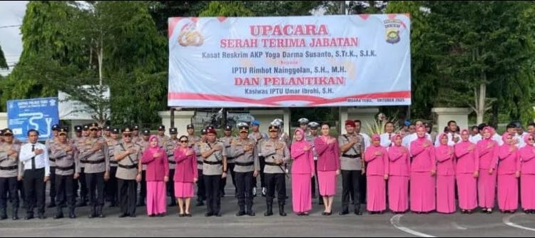 Kapolres Tebo AKBP.Triyanto.S.I.K., SH.MH. Pimpin Upacara Serah Terima Jabatan Kasat Reskrim Polres Tebo sekaligus Pelantikan Kasiwas Polres Tebo