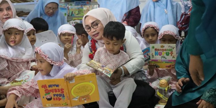 PKK Kota Bekasi Dorong Kader Berkreasi dan Berinovasi Lewat Lomba Kreasi di Kelurahan Jatibening Baru
