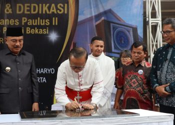Pesan Harmonisasi Wawali Harris Bobihoe Dihadapan Jamaat Gereja Katolik Santo Yohanes II