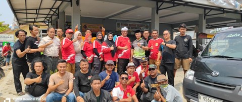 Gerak Cepat Kades Suhendra, Bantu Warga Terdampak Banjir di Tiga Kecamatan