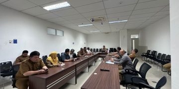 𝗗𝗶𝗻𝗮𝘀 𝗟𝗶𝗻𝗴𝗸𝘂𝗻𝗴𝗮𝗻 𝗛𝗶𝗱𝘂𝗽 (𝗗𝗟𝗛) 𝗞𝗼𝘁𝗮 𝗕𝗲𝗸𝗮𝘀𝗶 𝗚𝗲𝗹𝗮𝗿 𝗥𝗮𝗽𝗮𝘁 𝗞𝗼𝗼𝗿𝗱𝗶𝗻𝗮𝘀𝗶 𝗣𝗲𝗻𝗮𝗻𝗴𝗮𝗻𝗮𝗻 𝗧𝗣𝗦 𝗟𝗶𝗮𝗿 𝗱𝗶 𝗣𝗮𝘀𝗮𝗿 𝗞𝗿𝗮𝗻𝗷𝗶