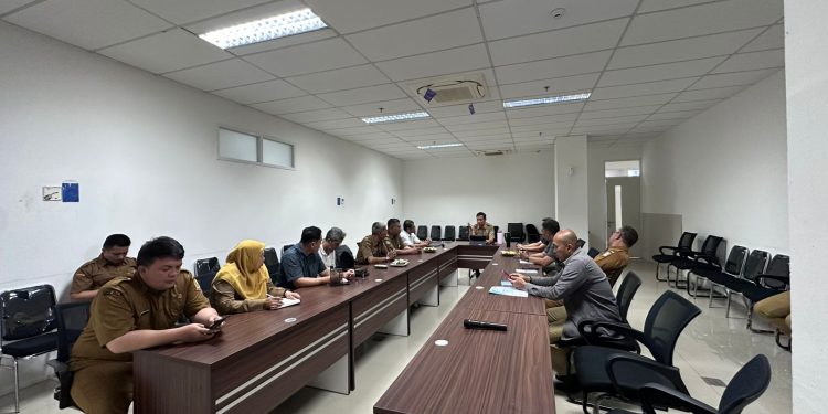 𝗗𝗶𝗻𝗮𝘀 𝗟𝗶𝗻𝗴𝗸𝘂𝗻𝗴𝗮𝗻 𝗛𝗶𝗱𝘂𝗽 (𝗗𝗟𝗛) 𝗞𝗼𝘁𝗮 𝗕𝗲𝗸𝗮𝘀𝗶 𝗚𝗲𝗹𝗮𝗿 𝗥𝗮𝗽𝗮𝘁 𝗞𝗼𝗼𝗿𝗱𝗶𝗻𝗮𝘀𝗶 𝗣𝗲𝗻𝗮𝗻𝗴𝗮𝗻𝗮𝗻 𝗧𝗣𝗦 𝗟𝗶𝗮𝗿 𝗱𝗶 𝗣𝗮𝘀𝗮𝗿 𝗞𝗿𝗮𝗻𝗷𝗶