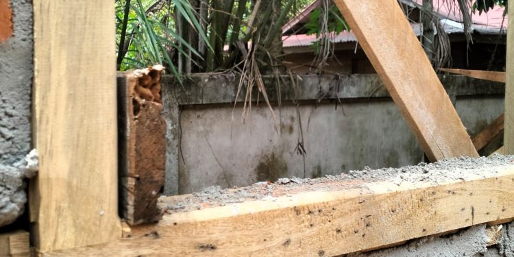 Diduga Pembangunan RKB SD Negeri 47 Sungai Beringin Asal Jadi Tukang Tidak Ada di Lokasi