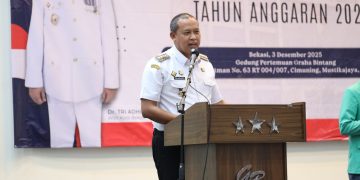 Wali Kota Bekasi Serahkan Beasiswa bagi Mahasiswa/i Tidak Mampu, Komitmen Pemerintah Kota Bekasi Perluas Akses Pendidikan Tinggi