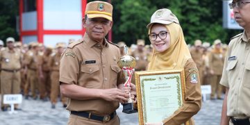 Sekda Kota Bekasi Junaedi Pimpin Apel Akhir Tahun 2025, Tekankan Kesiapsiagaan Infrastruktur dan Disiplin Pelayanan Publik